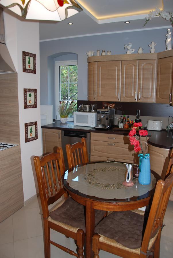 ApartHome Barbara 2 Torun Bagian luar foto
